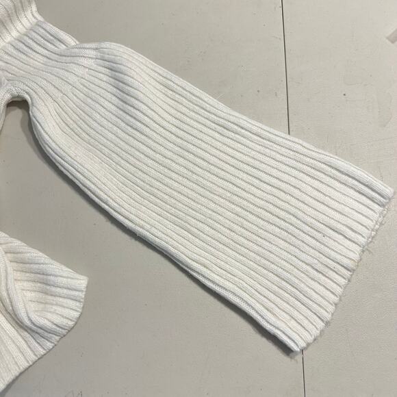 Guess turtleneck cable knit bell‎ sleeve sweater ribbed wool blend womans S - Picture 9 of 12